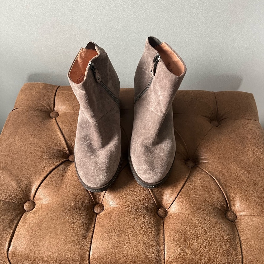 Gentle Souls ankle boots